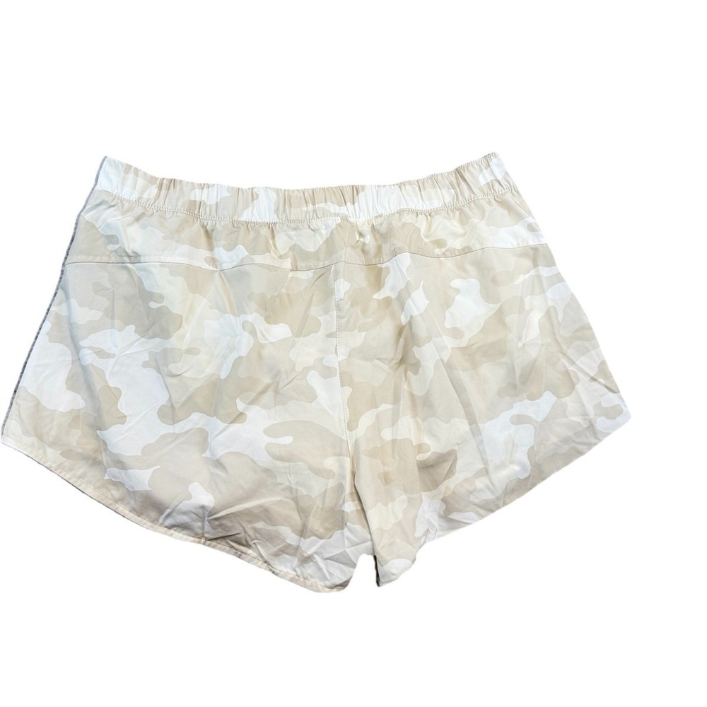 Old Navy Women's Camo Quick Dry 4-Way Stretch 3" Inseam Athletic Shorts XL Lined - Picture 2 of 7